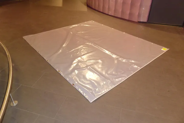 Plane/Abdeckplane, PVC, mit Ösen Maße in cm ca. 220 x 190